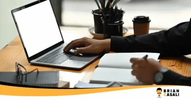 Copywriter: Cosa Fa, Opportunità e Formazione